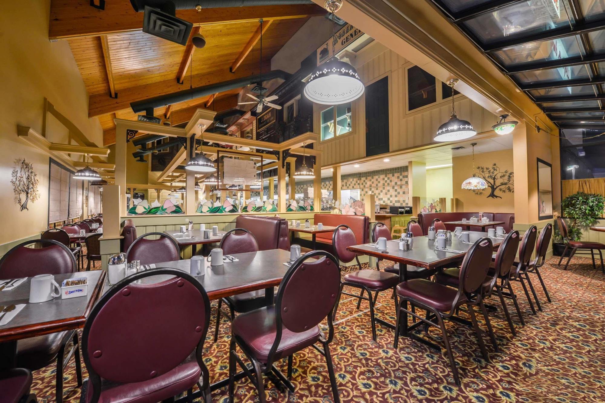 Canadas Best Value Inn Whitecourt Εξωτερικό φωτογραφία