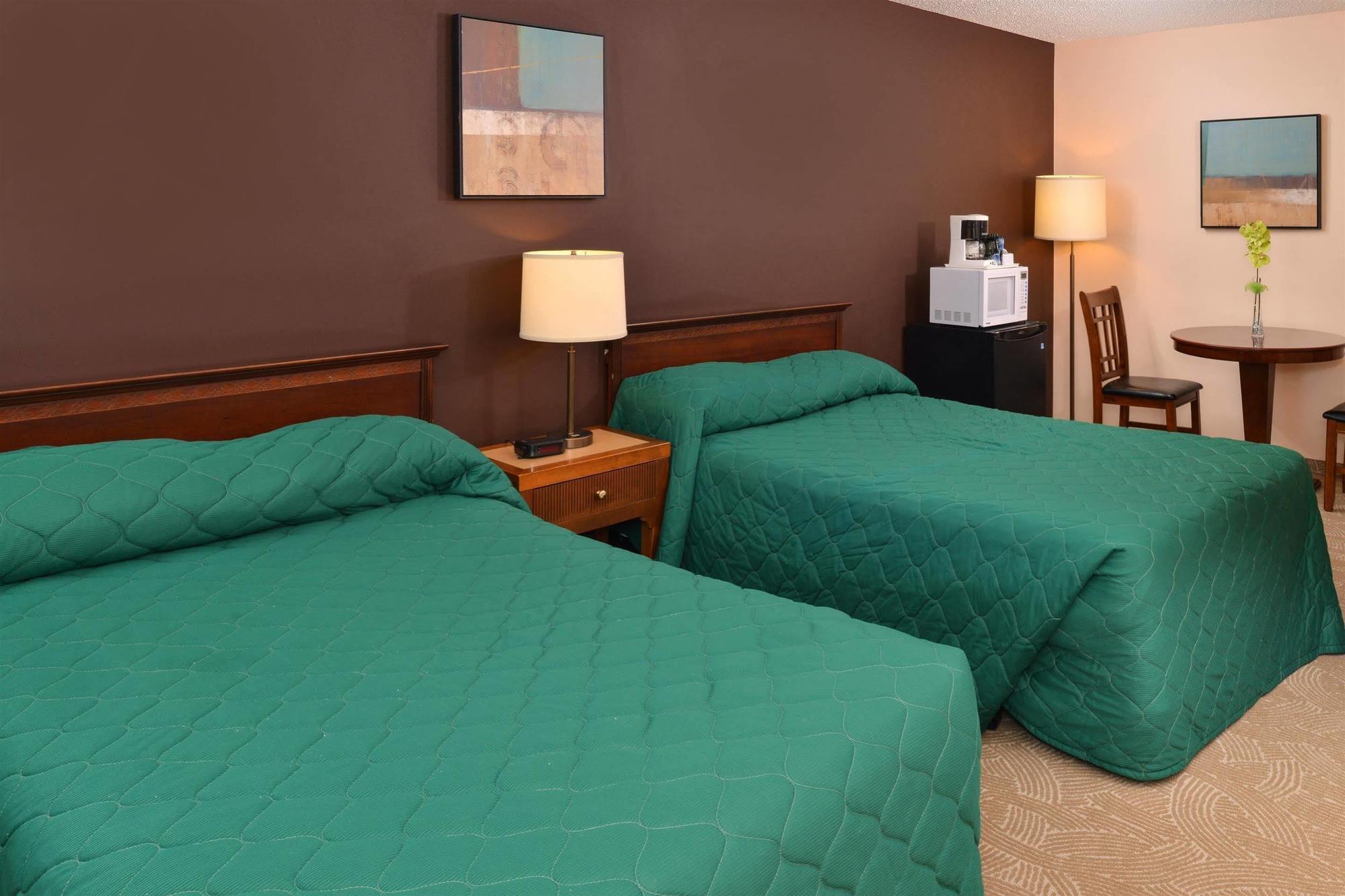 Canadas Best Value Inn Whitecourt Εξωτερικό φωτογραφία