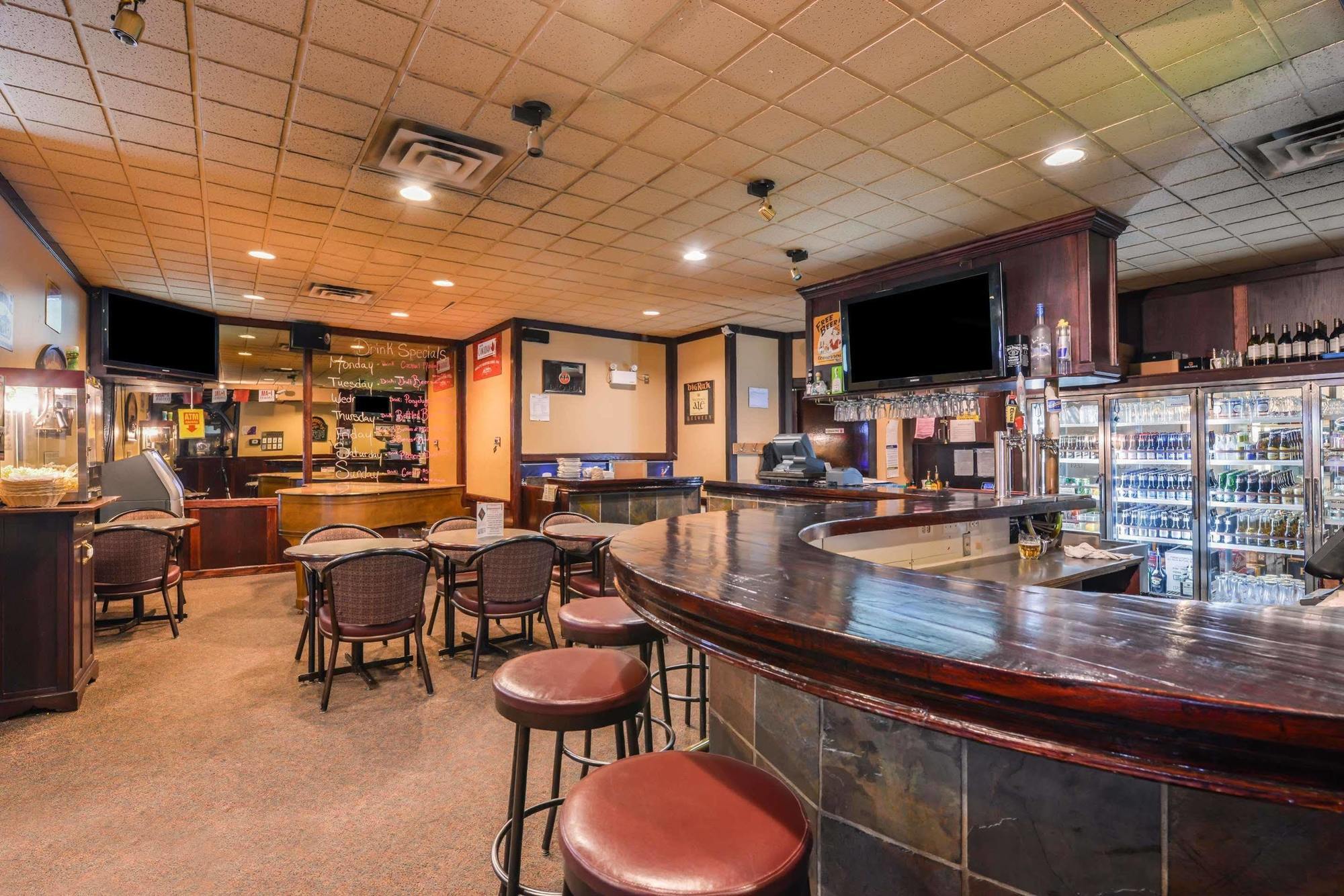 Canadas Best Value Inn Whitecourt Εξωτερικό φωτογραφία