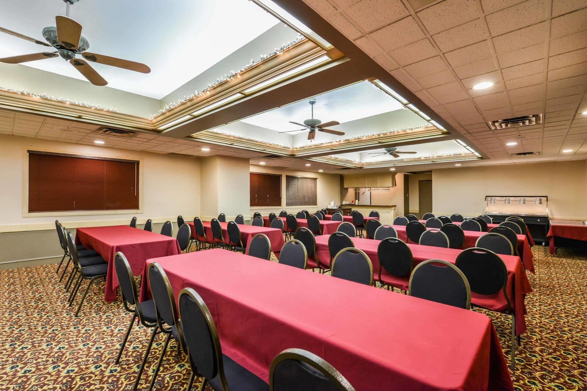 Canadas Best Value Inn Whitecourt Εξωτερικό φωτογραφία