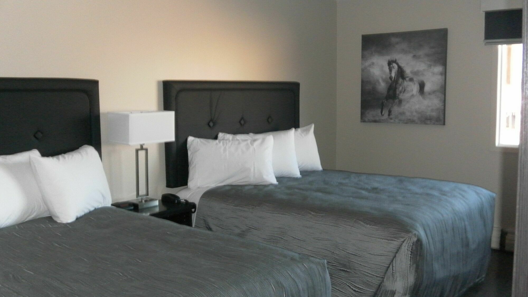 Canadas Best Value Inn Whitecourt Εξωτερικό φωτογραφία